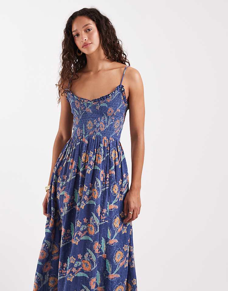 https://images.asos-media.com/products/free-people-ciella-printed-midi-dress-in-blue-floral-combo/210522893-3?$n_750w$&wid=750&fit=constrain